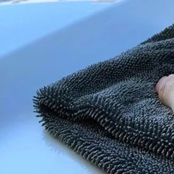 مناشف غسيل السيارات قسط العناي - مراجعة Microfiber Car Drying Towel Super Absorbent وسعره